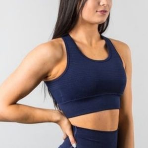 Alphalete Revival Vault bra size S in Navy blue